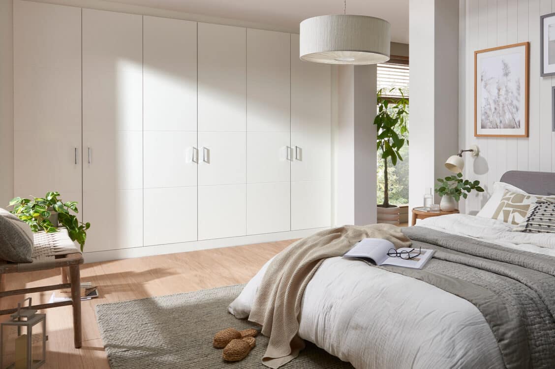 Contemporary White Fitted Wardrobes
