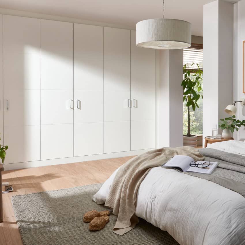 Contemporary White Fitted Wardrobes