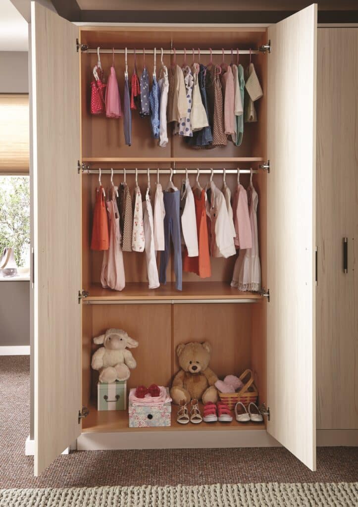 Childrens double clearance wardrobe