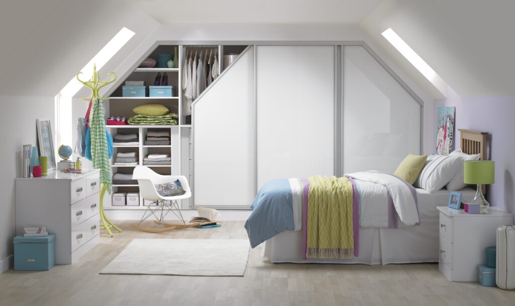 Fitted wardrobes for cheap children's bedrooms