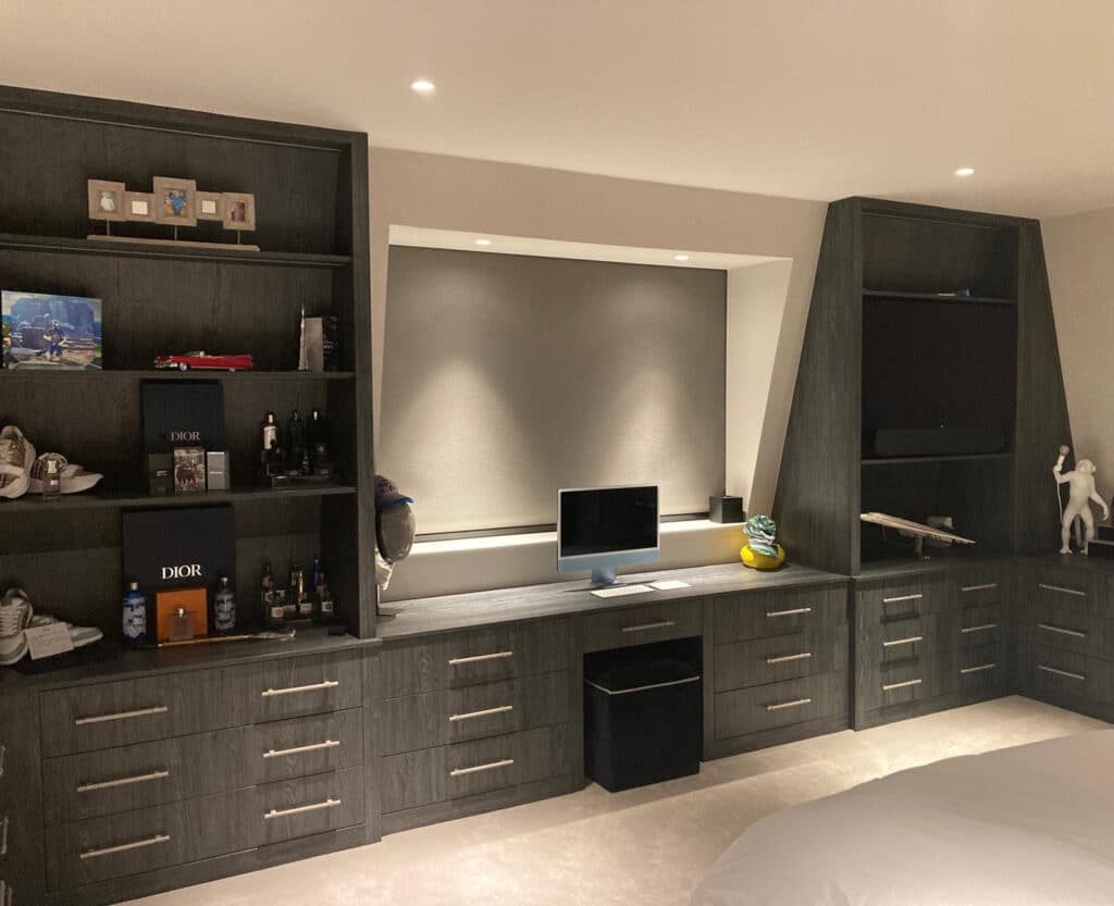 Fitted Wardrobes Cheshire in Black Oak finish